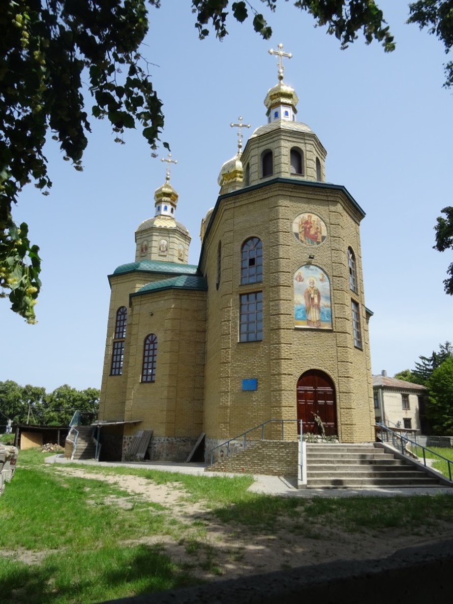 Novostavba pravoslavného kostela v Leskách