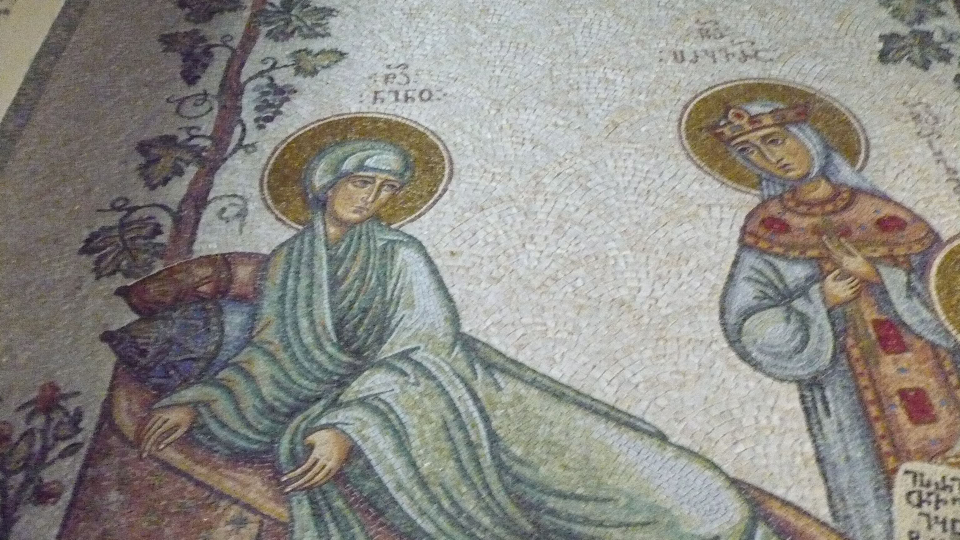 Mozaika sv. Nino u jejího hrobu v Bodbe